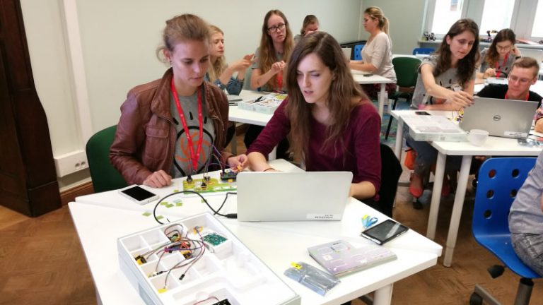 Fotorelacja: szkolenie She for IT w EduLab PCSS